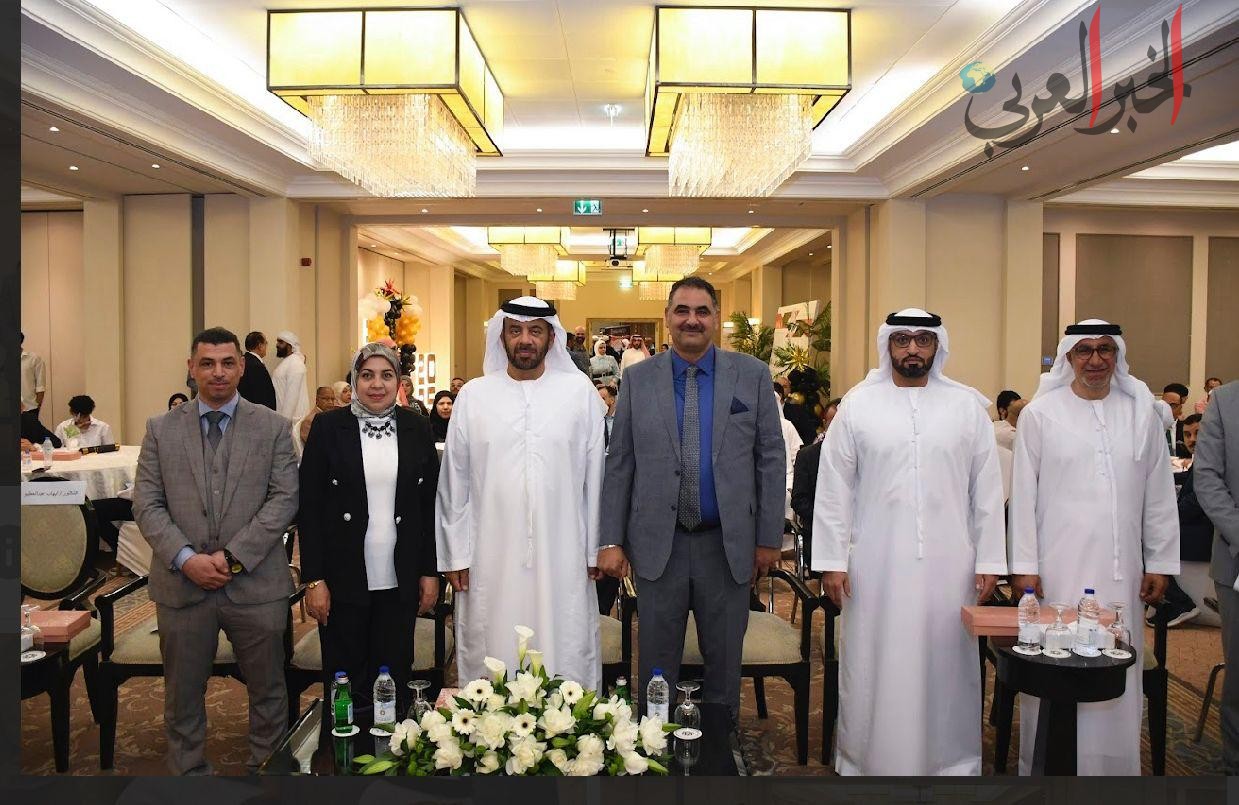برعاية معالي الشيخ سعيد بن طحنون آل نهيان، النادي المصري بالعين يكرم الطلبة المتفوقين والمعلمين.