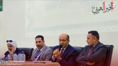 الكاتب الصحفي عاطف البطل يشارك في معرض الكتاب بمدرسة اليحر.