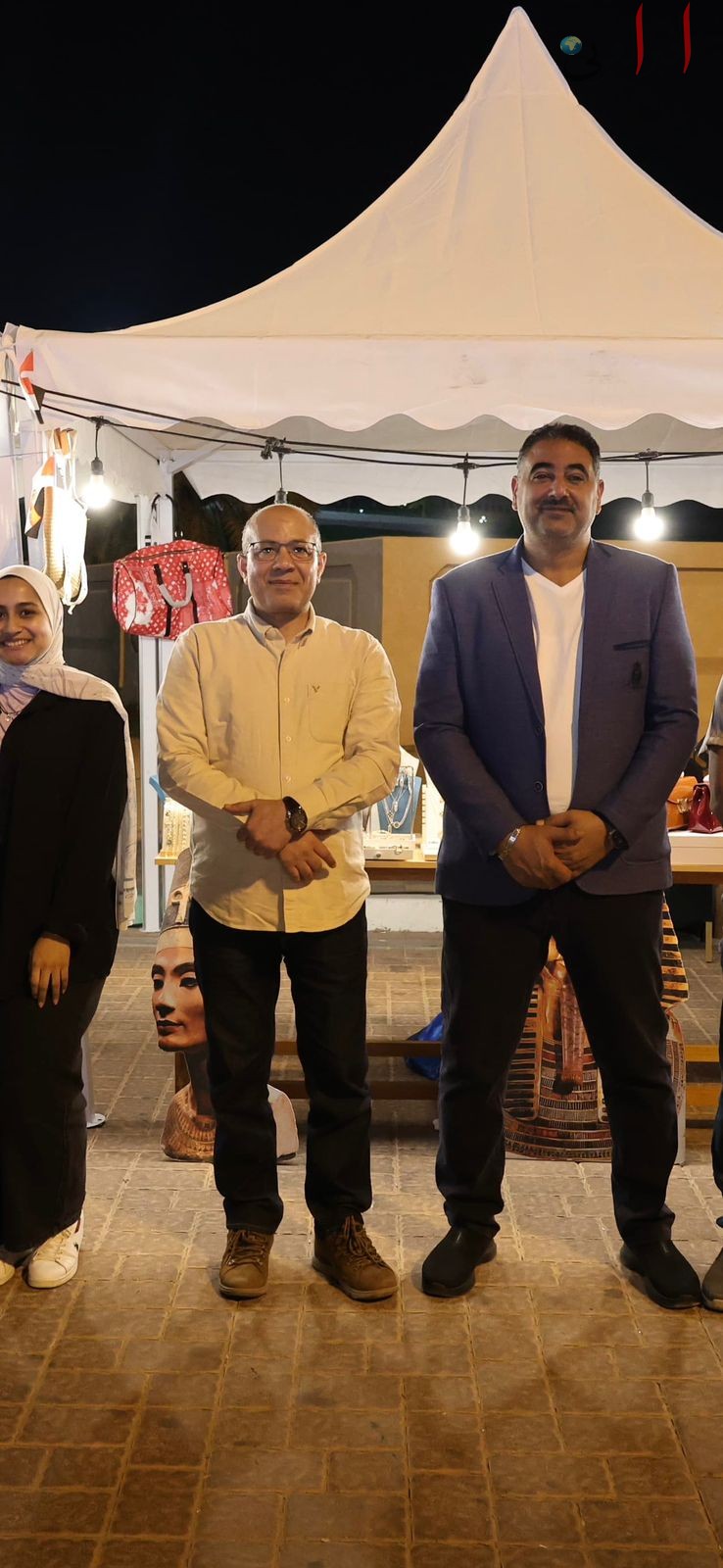 النادي المصري بالعين يشارك في فعالية رحلة الثقافات العالمية في منطقة مبزرة الخضراء دعمًا للأسر المنتجة من أبناء الجالية المصرية .